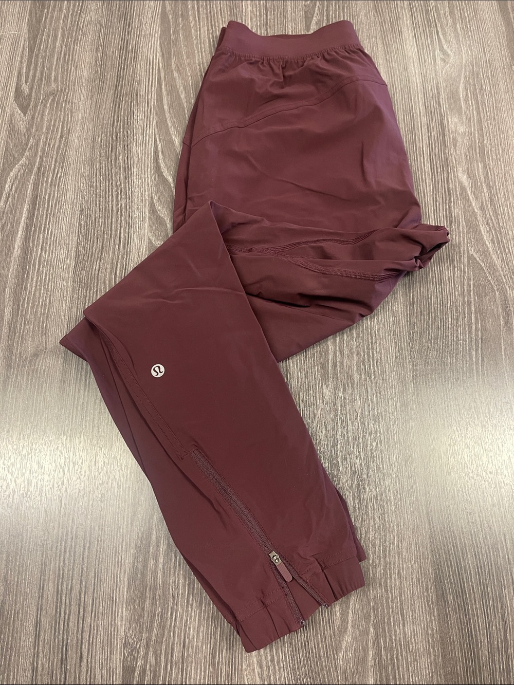 Lululemon adapted state joggers 6